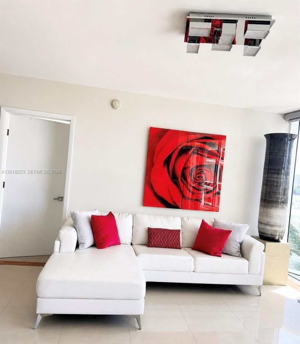 17201 Collins Ave, Unit 506, Sunny Isles Beach, FL 33160 Photo