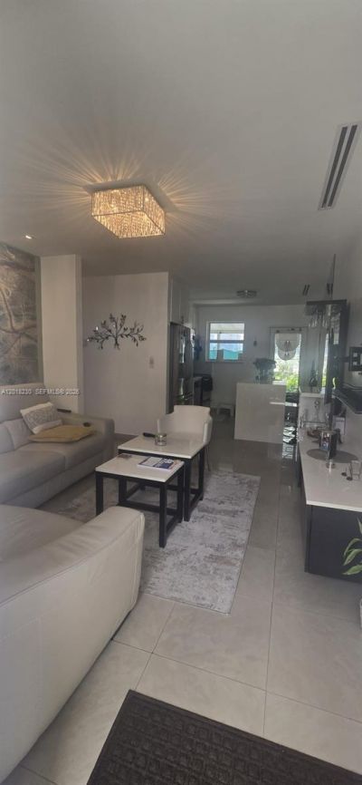 149 NW 17th Pl , Miami, FL 33125 Photo
