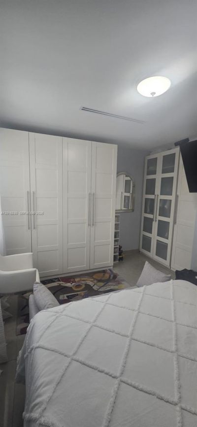 149 NW 17th Pl , Miami, FL 33125 Photo