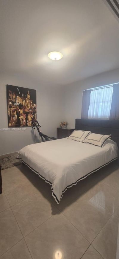 149 NW 17th Pl , Miami, FL 33125 Photo