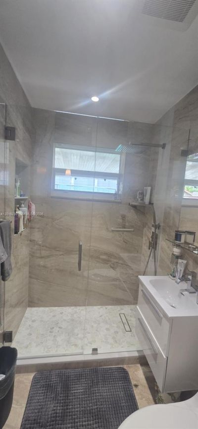 149 NW 17th Pl , Miami, FL 33125 Photo