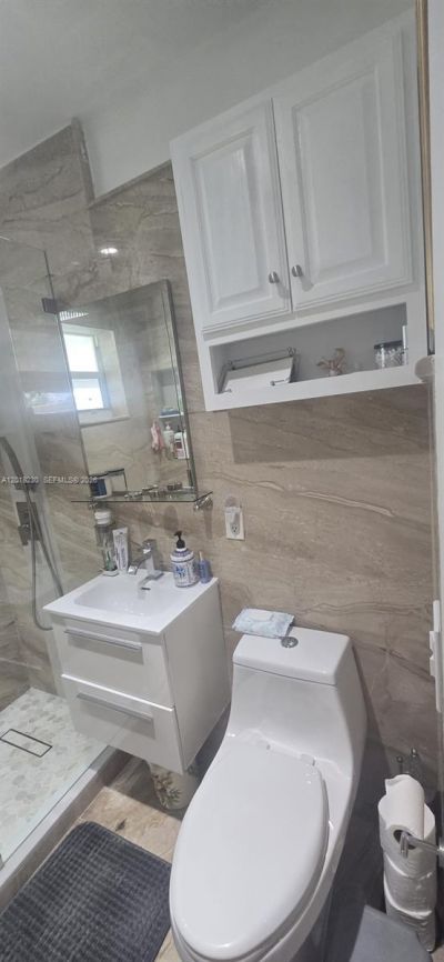 149 NW 17th Pl , Miami, FL 33125 Photo