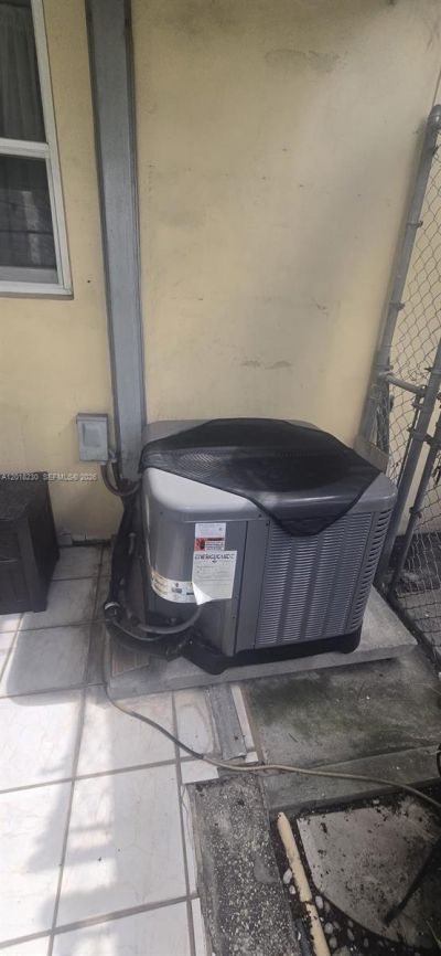 149 NW 17th Pl , Miami, FL 33125 Photo