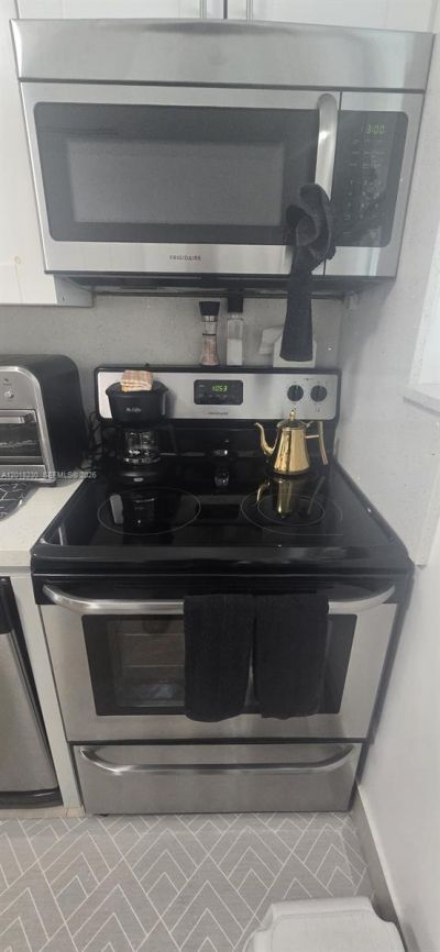 149 NW 17th Pl , Miami, FL 33125 Photo