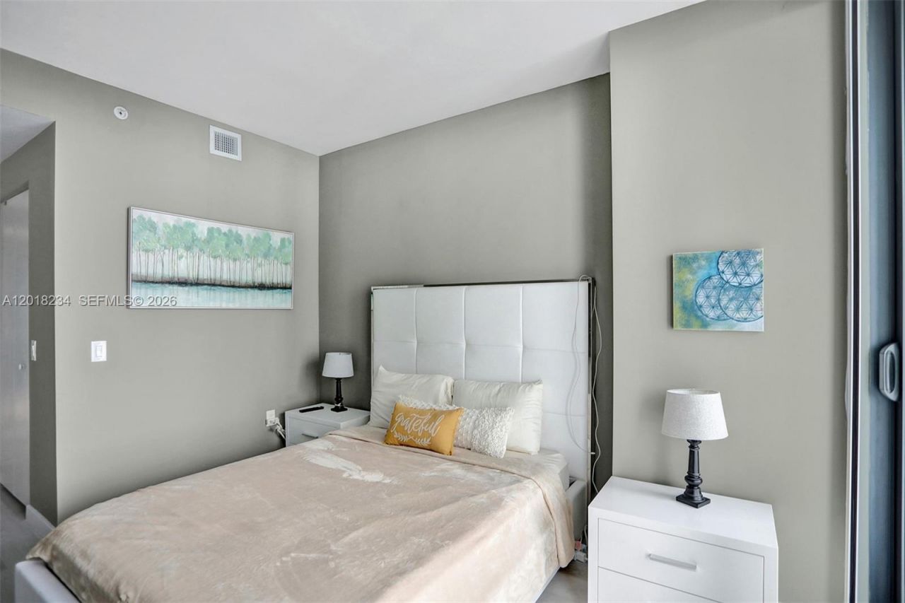 501 NE 31st St , Unit 3706, Miami, FL 33137 Photo