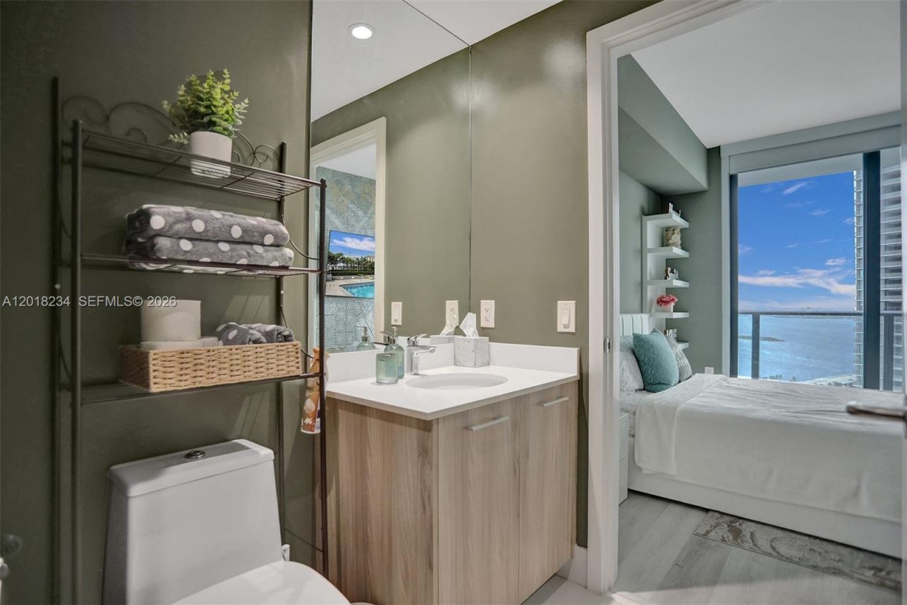 501 NE 31st St , Unit 3706, Miami, FL 33137 Photo