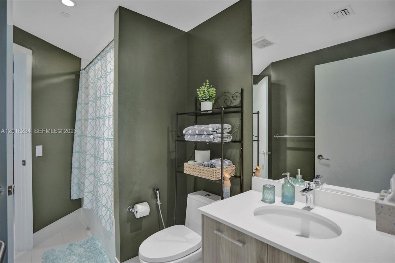 501 NE 31st St , Unit 3706, Miami, FL 33137 Photo