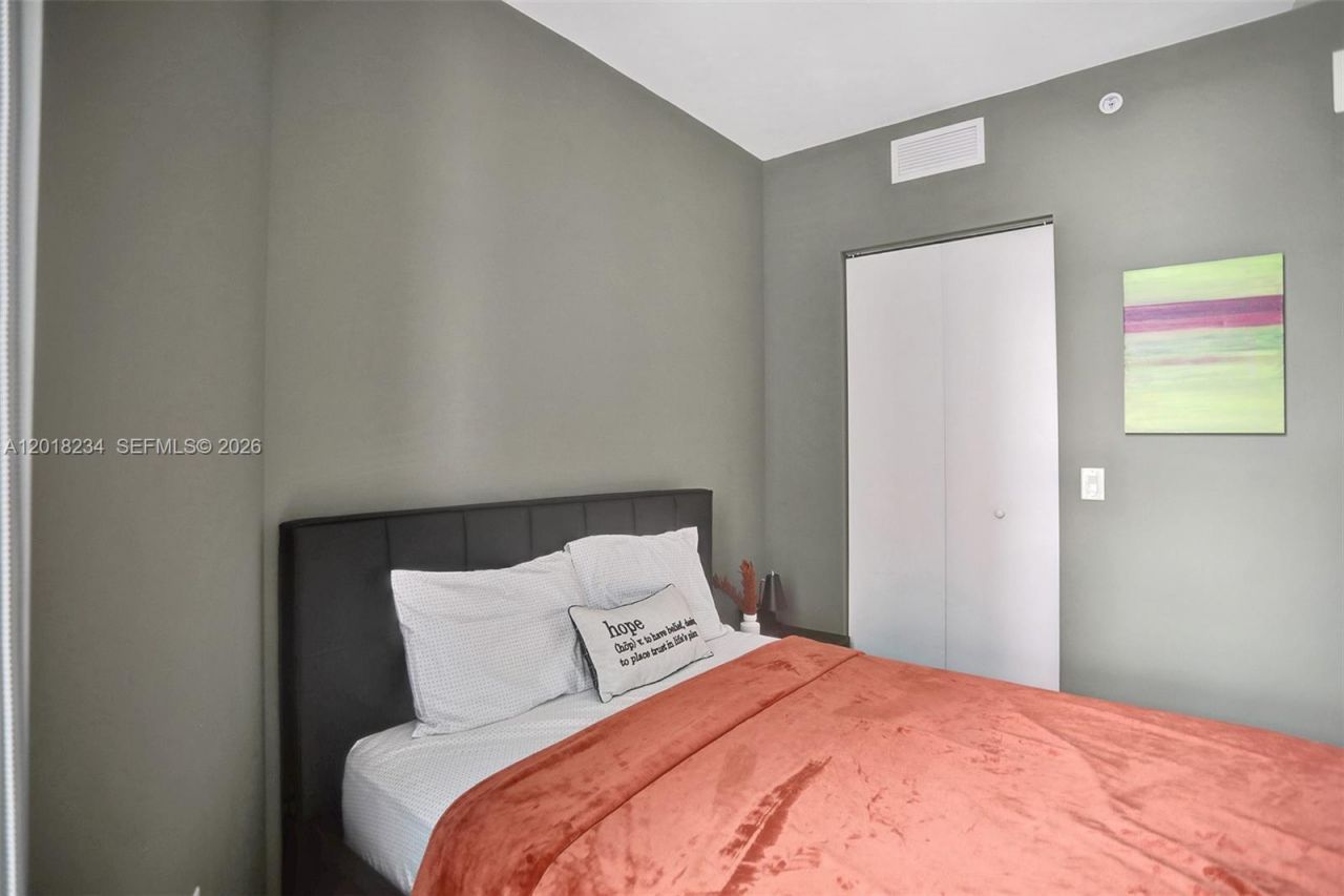 501 NE 31st St , Unit 3706, Miami, FL 33137 Photo