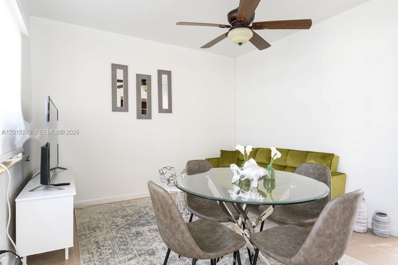 699 S Federal Hwy , Hollywood, FL 33020 Photo