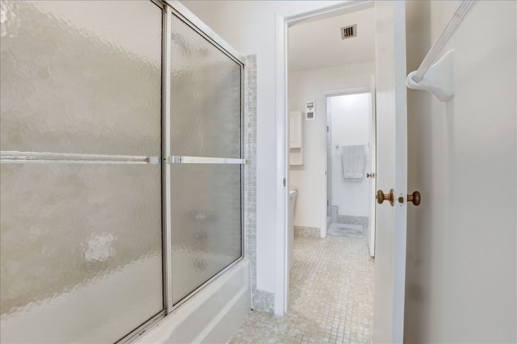 1300 Seaway Drive, Unit 6, Fort Pierce, FL 34949 Photo