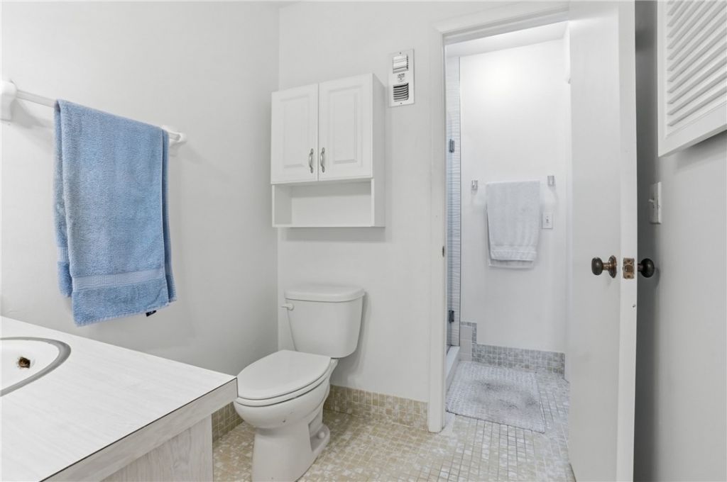 1300 Seaway Drive, Unit 6, Fort Pierce, FL 34949 Photo