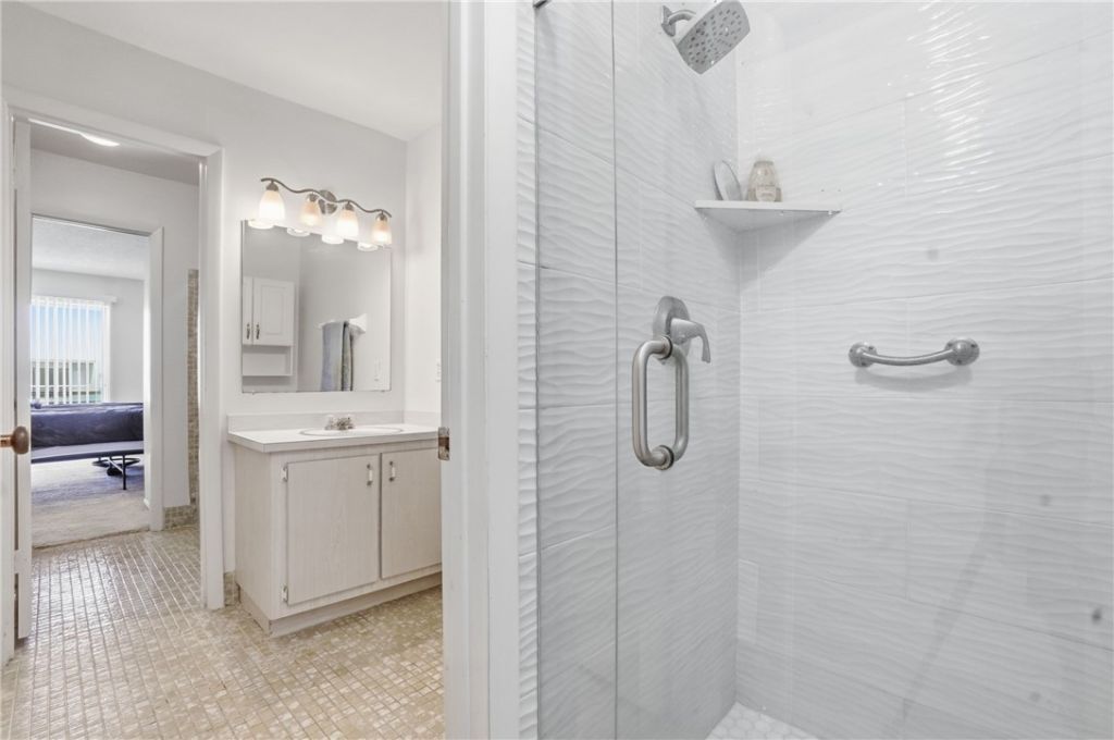 1300 Seaway Drive, Unit 6, Fort Pierce, FL 34949 Photo