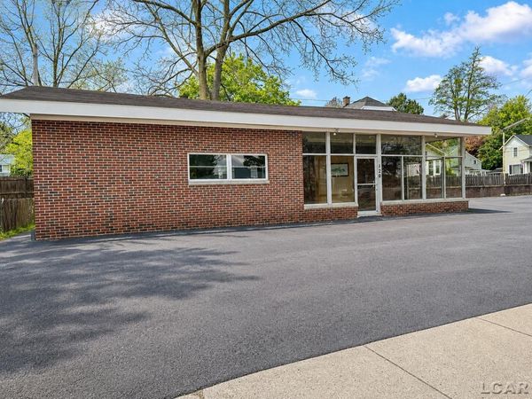 120 S Broad , Hillsdale, MI 49242