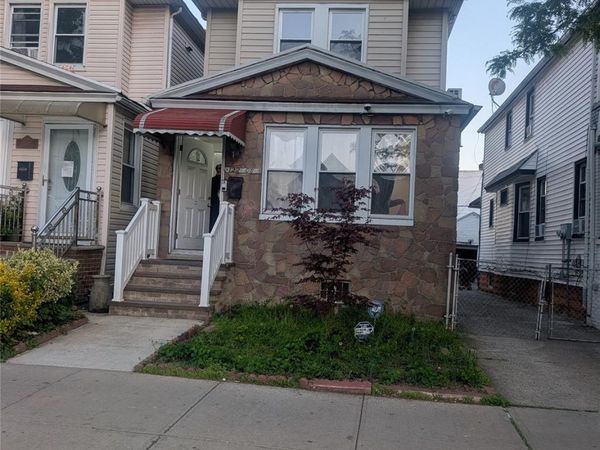 122-08 Hillside Avenue , Unit 2, Richmond Hill, NY 11418