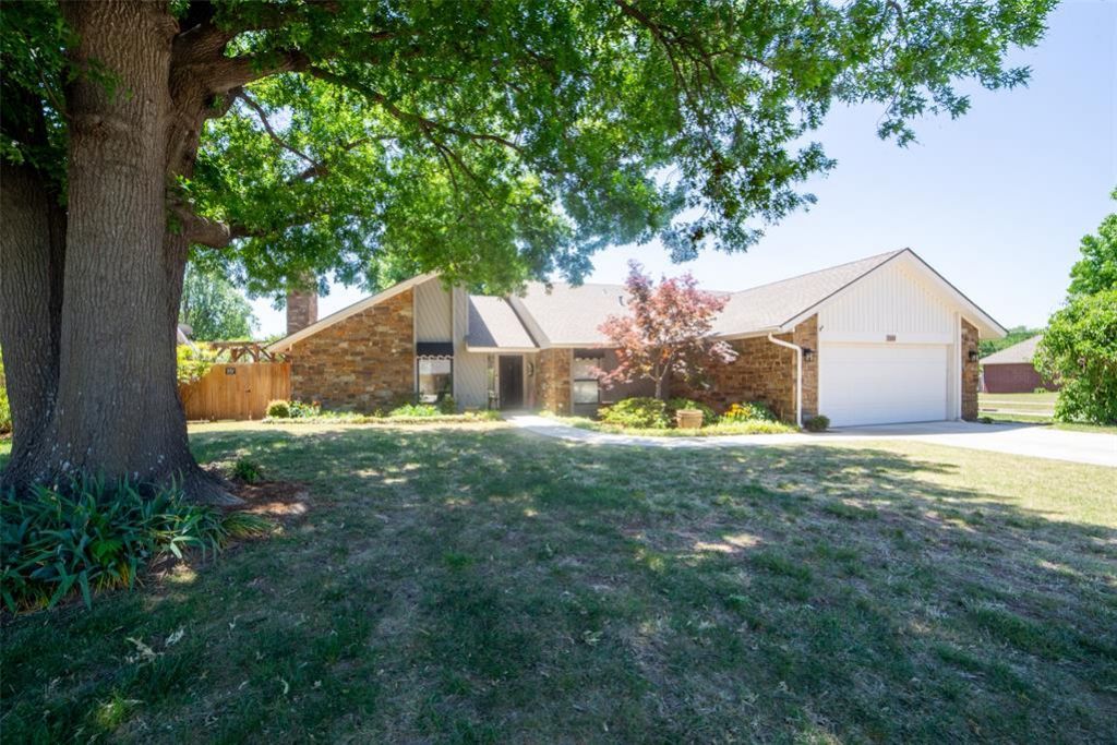 3000 Aerie Drive, Edmond, OK 73013 Main Photo