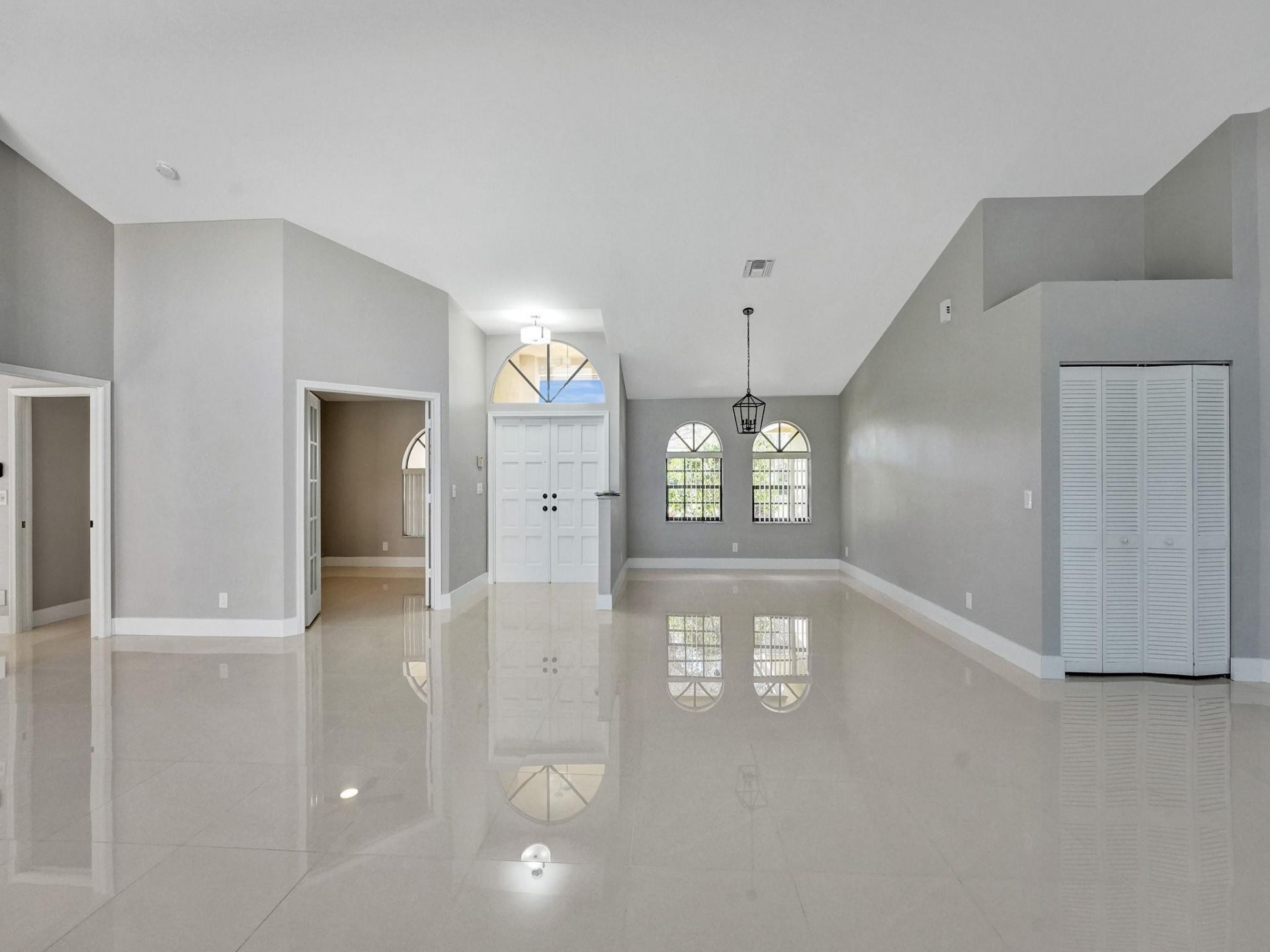 5029 NW 98th Lane, Coral Springs, FL 33076 Photo