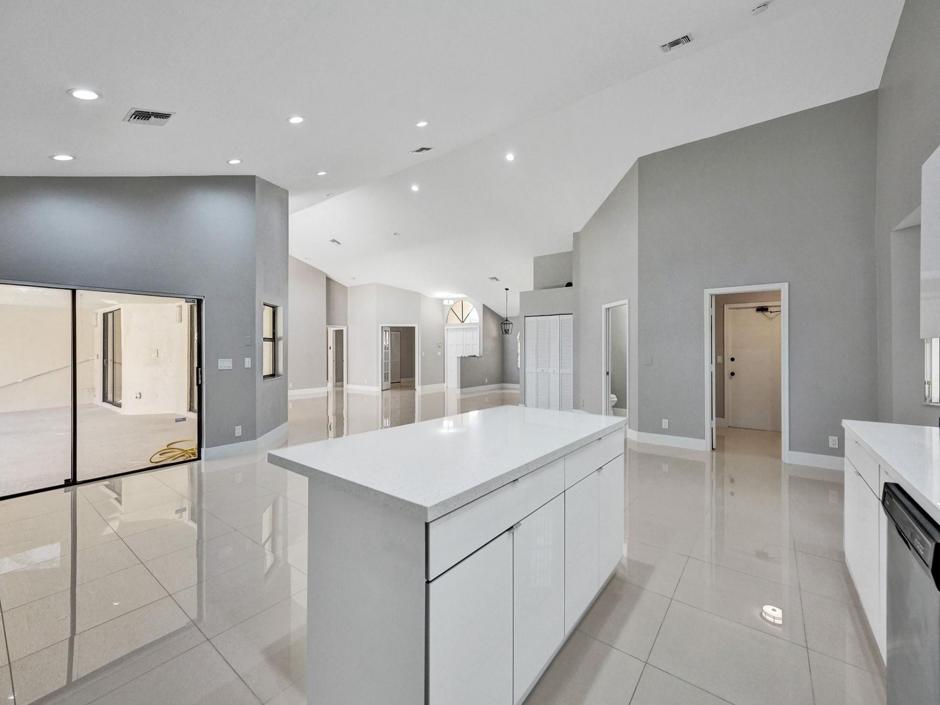 5029 NW 98th Lane, Coral Springs, FL 33076 Photo