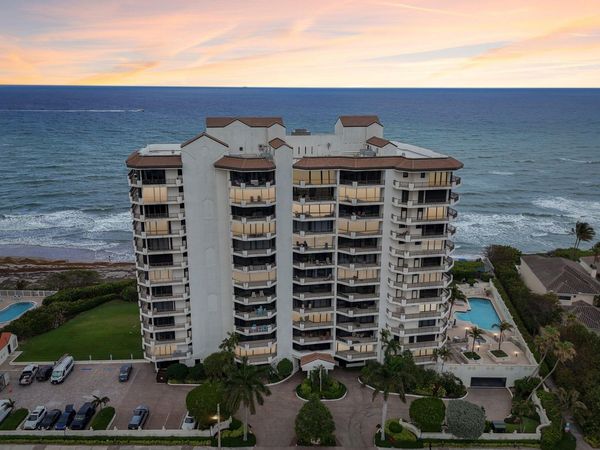 800 Ocean Drive, Unit 1105, Juno Beach, FL 33408