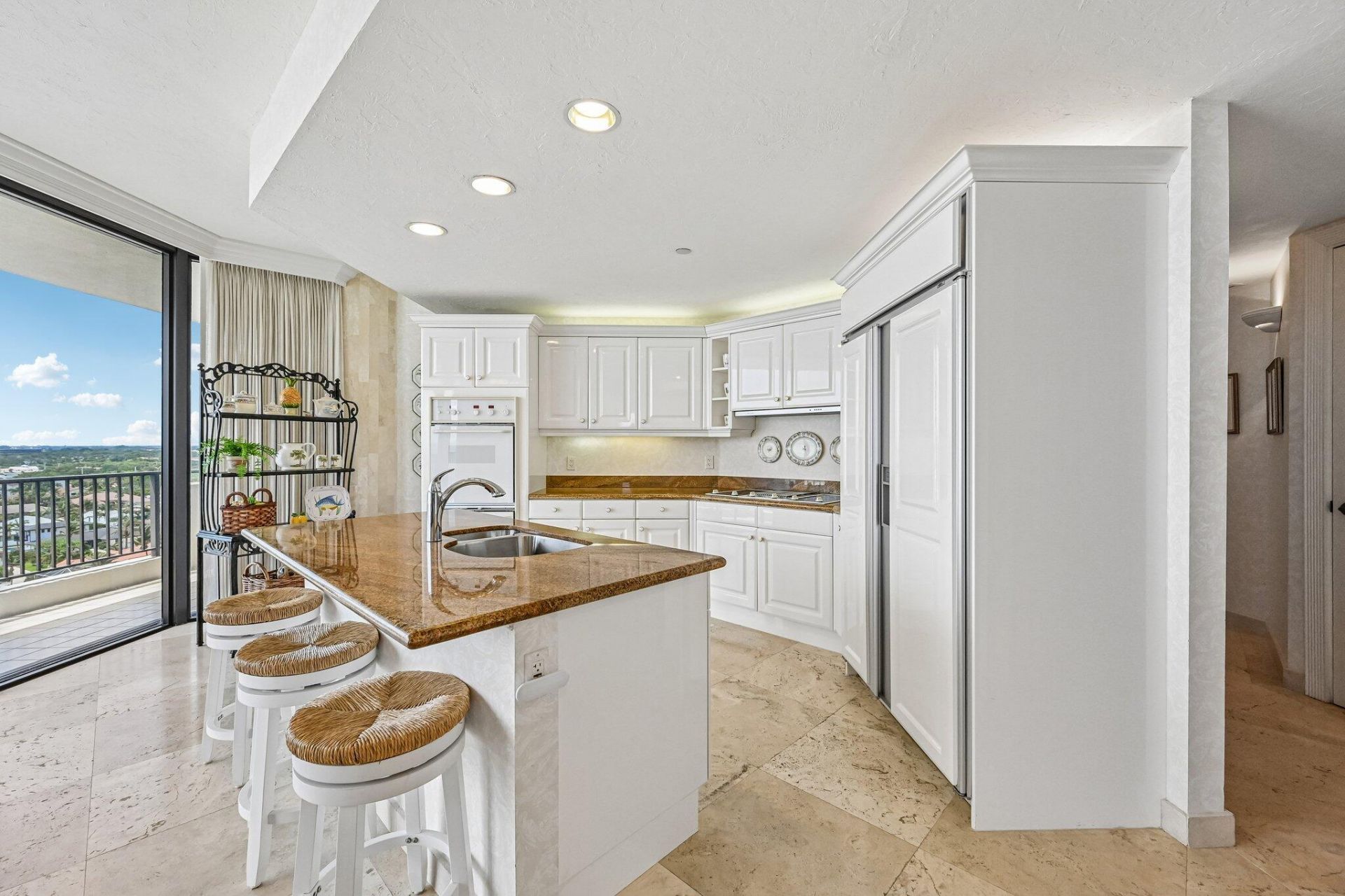 800 Ocean Drive, Unit 1105, Juno Beach, FL 33408 Photo