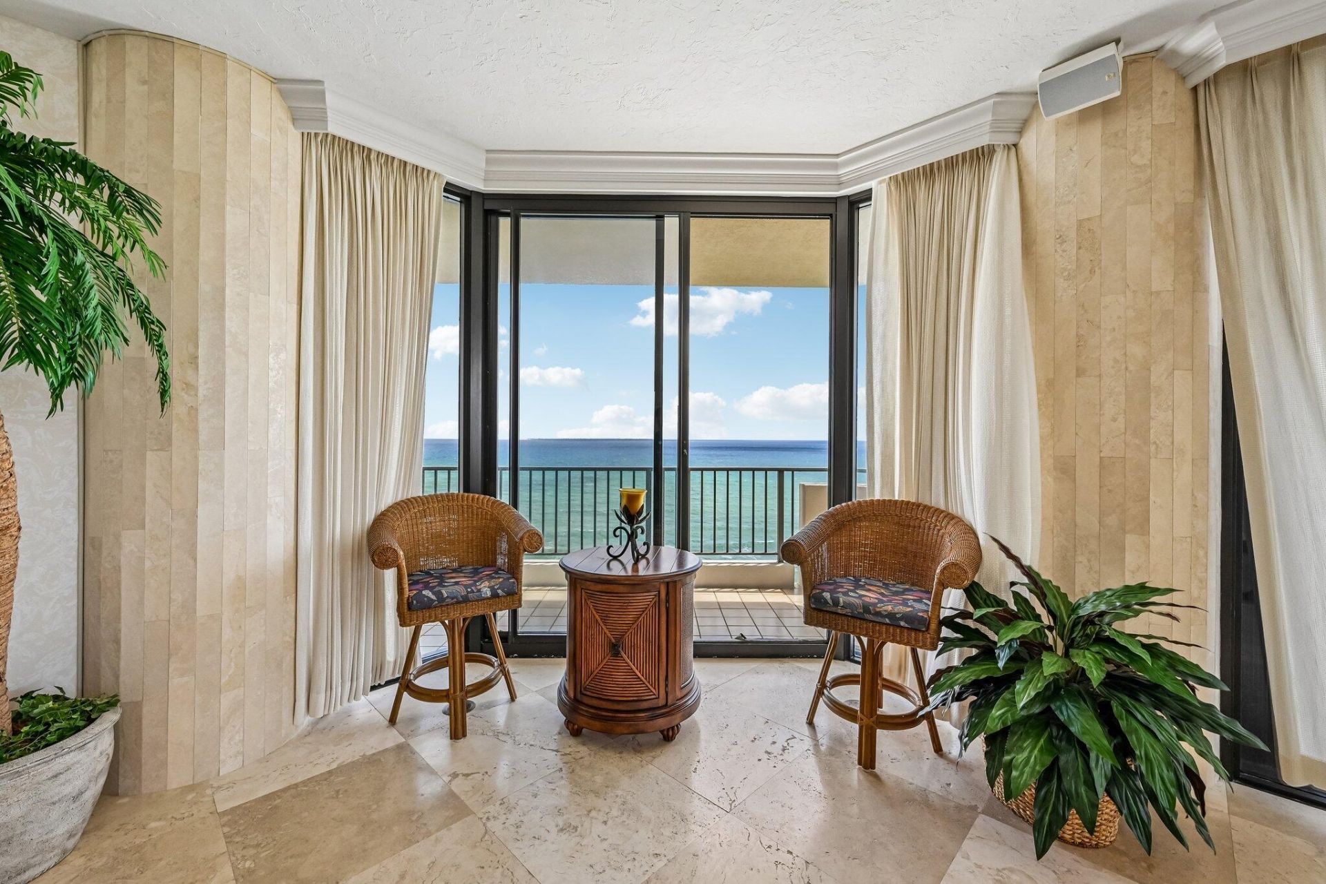 800 Ocean Drive, Unit 1105, Juno Beach, FL 33408 Photo