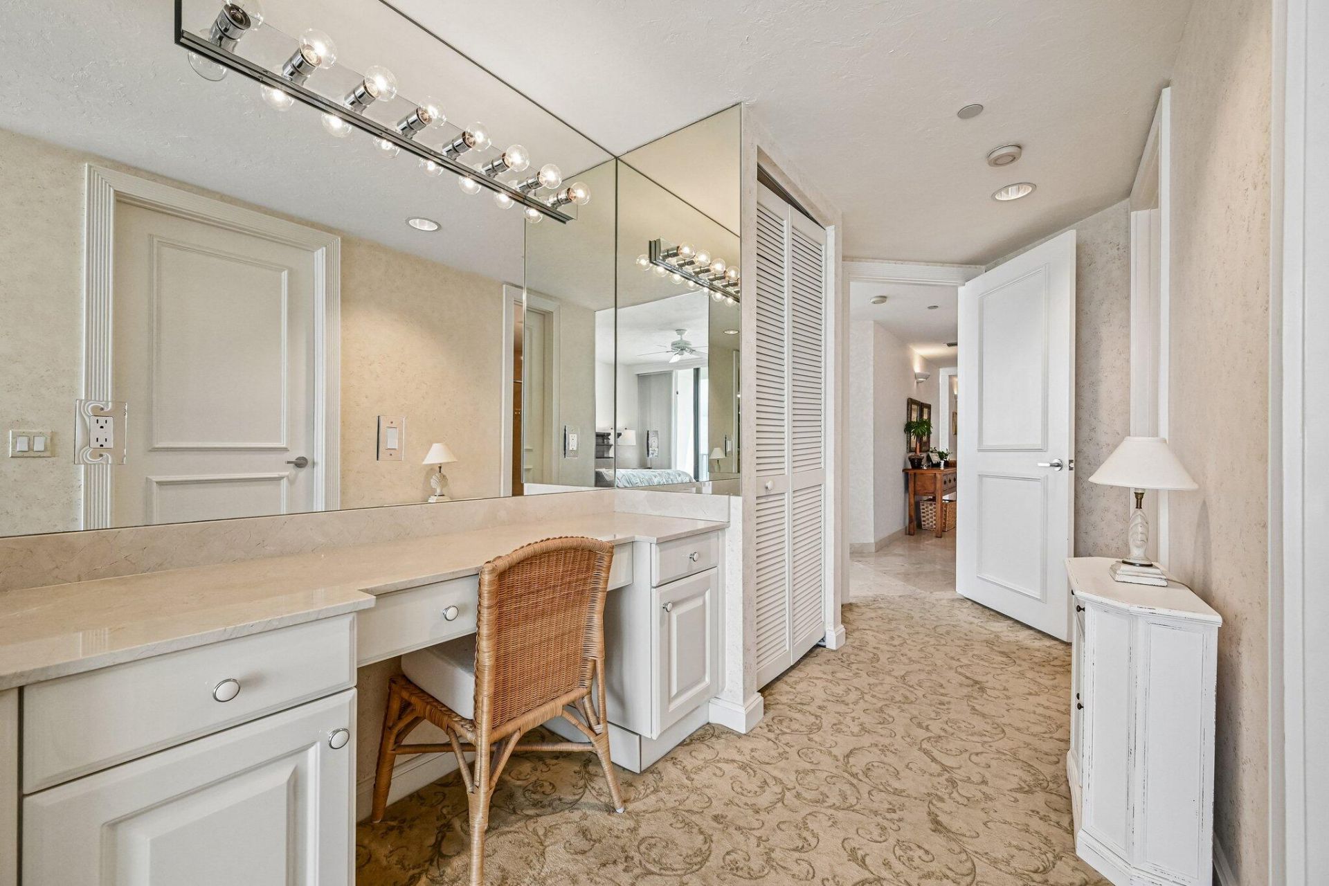 800 Ocean Drive, Unit 1105, Juno Beach, FL 33408 Photo