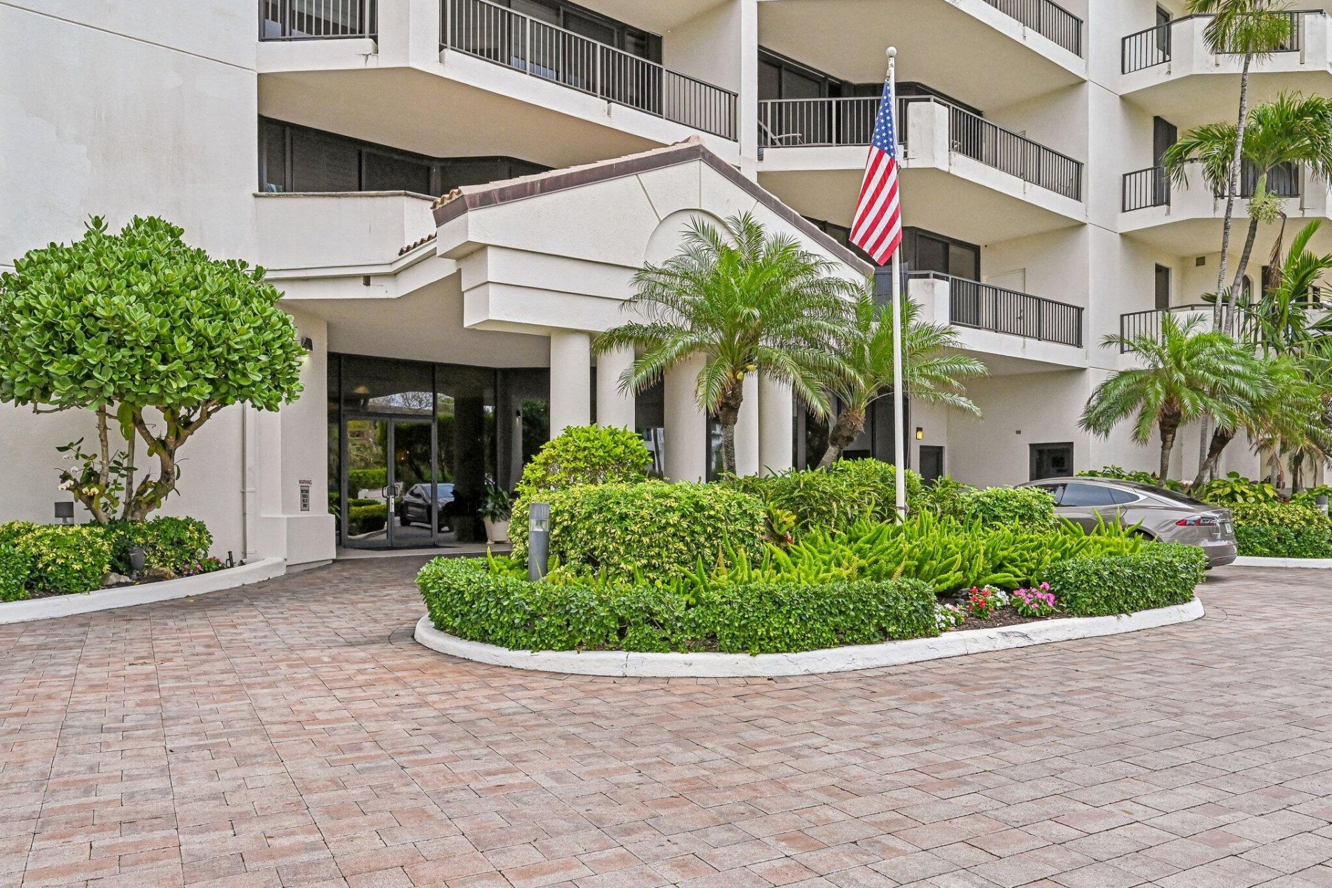 800 Ocean Drive, Unit 1105, Juno Beach, FL 33408 Photo