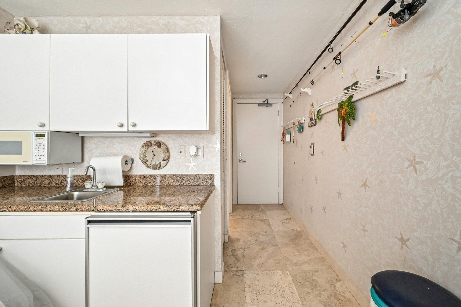 800 Ocean Drive, Unit 1105, Juno Beach, FL 33408 Photo