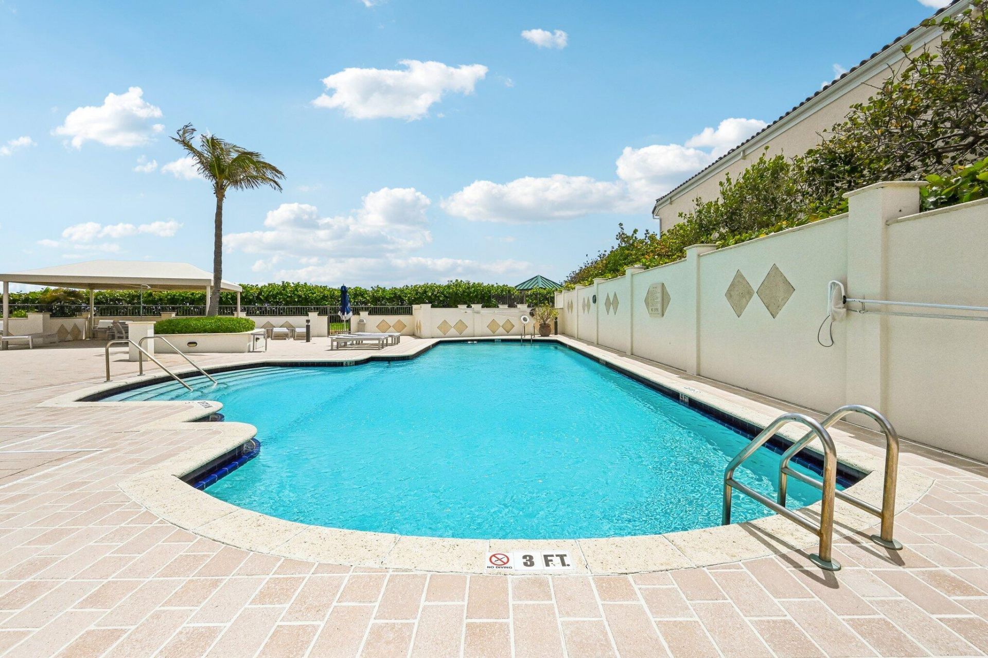 800 Ocean Drive, Unit 1105, Juno Beach, FL 33408 Photo