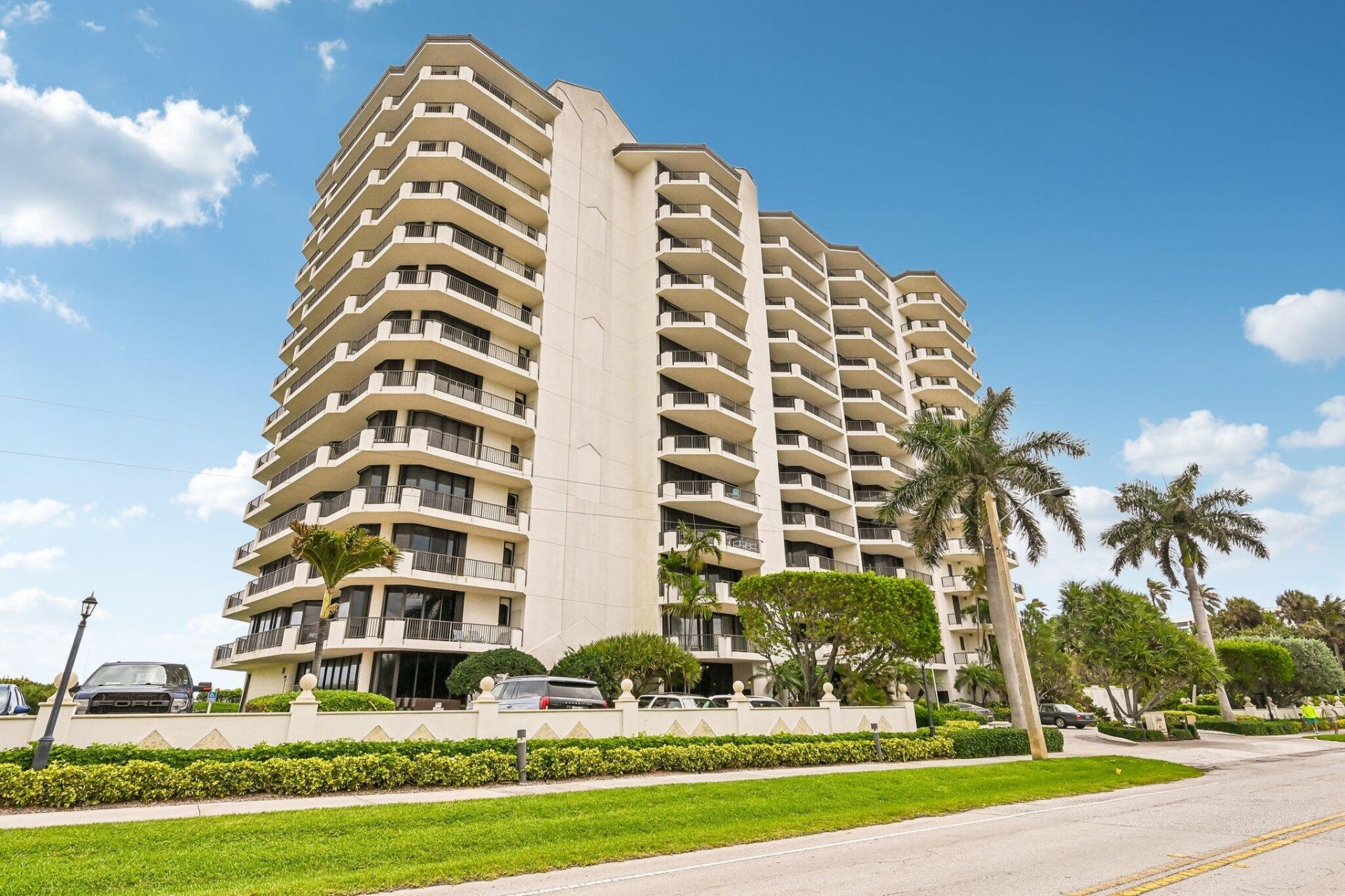 800 Ocean Drive, Unit 1105, Juno Beach, FL 33408 Photo