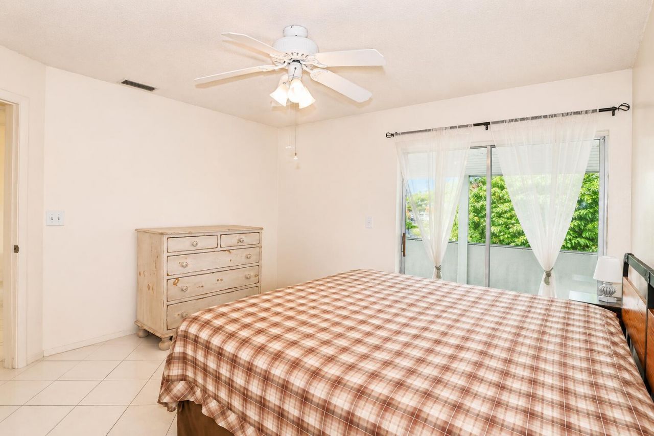 2929 SE Ocean Boulevard, Unit 106-10, Stuart, FL 34996 Photo