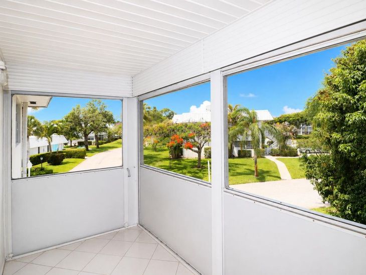 2929 SE Ocean Boulevard, Unit 106-10, Stuart, FL 34996