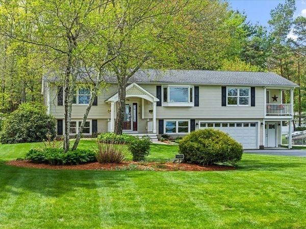 96 Ridge Rd, Northborough, MA 01532