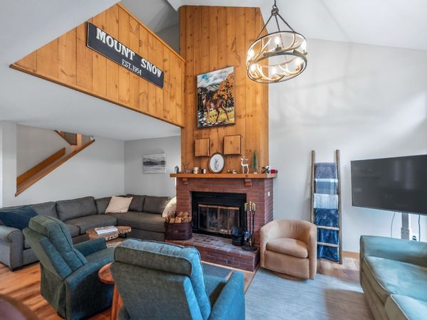 15B Snow Tree Lane, Unit Clovers B, Dover, VT 05356