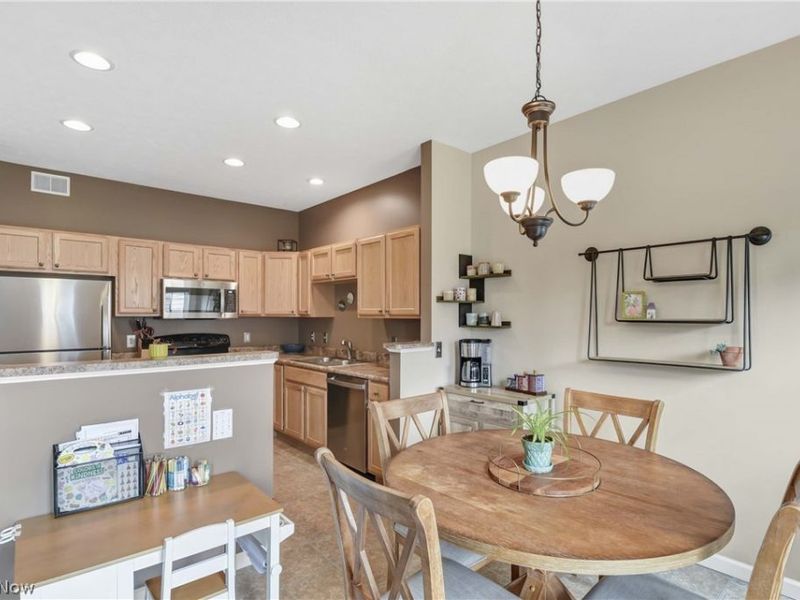 106 Clay Court, Berea, OH 44017 Photo 15