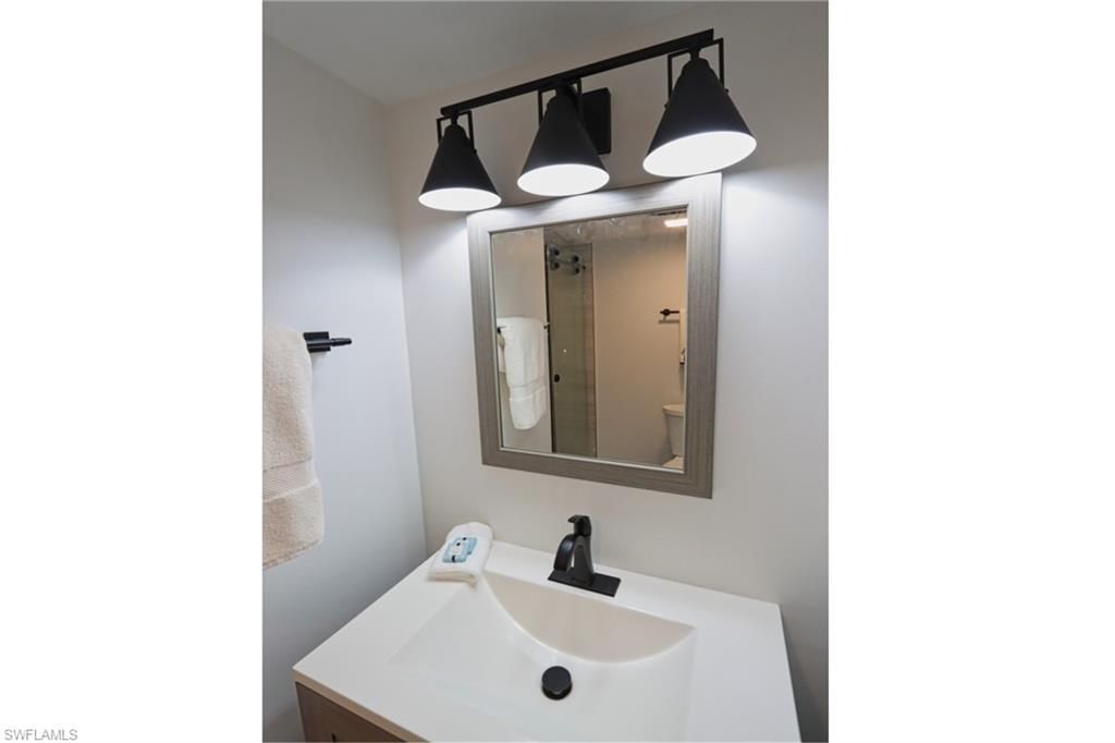 788 Park Shore Dr , Unit E14, Naples, FL 34103 Photo