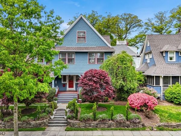 296 Ridgewood Ave, Glen Ridge, NJ 07028