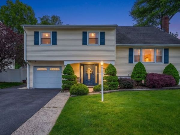 589 Winchester Ave, Union, NJ 07083