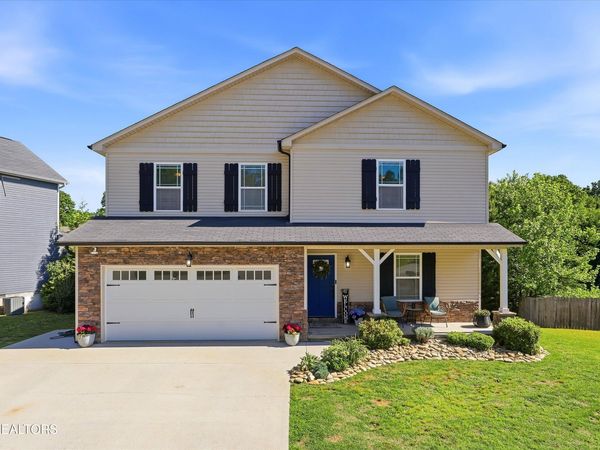 7808 Elkton Lane, Powell, TN 37849