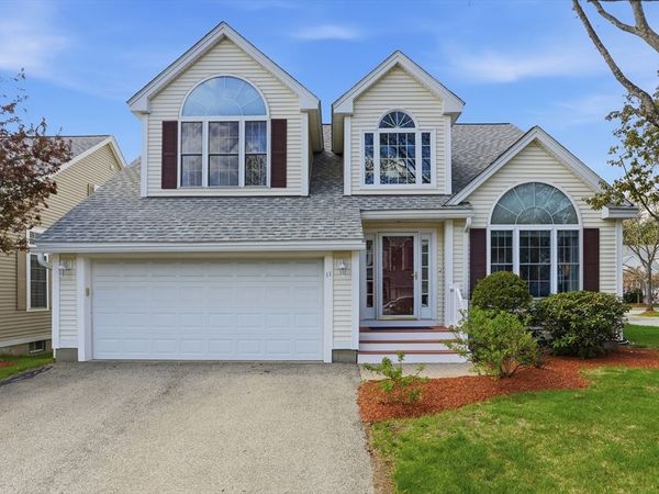 11 Muirfield Way, Unit 11, Chelmsford, MA 01863