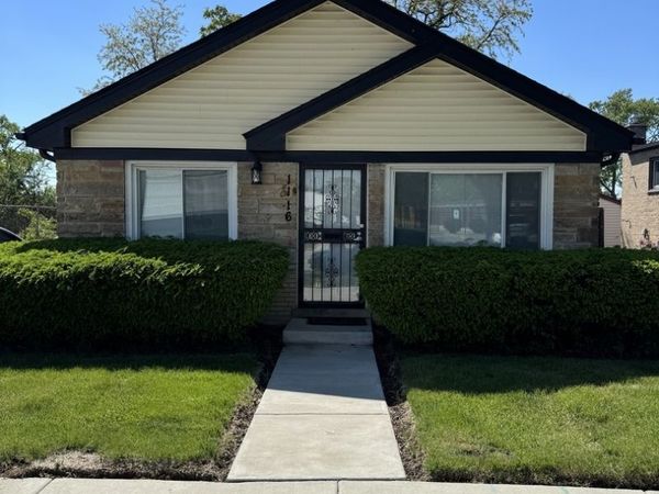 1116 Cernan Drive, Bellwood, IL 60104