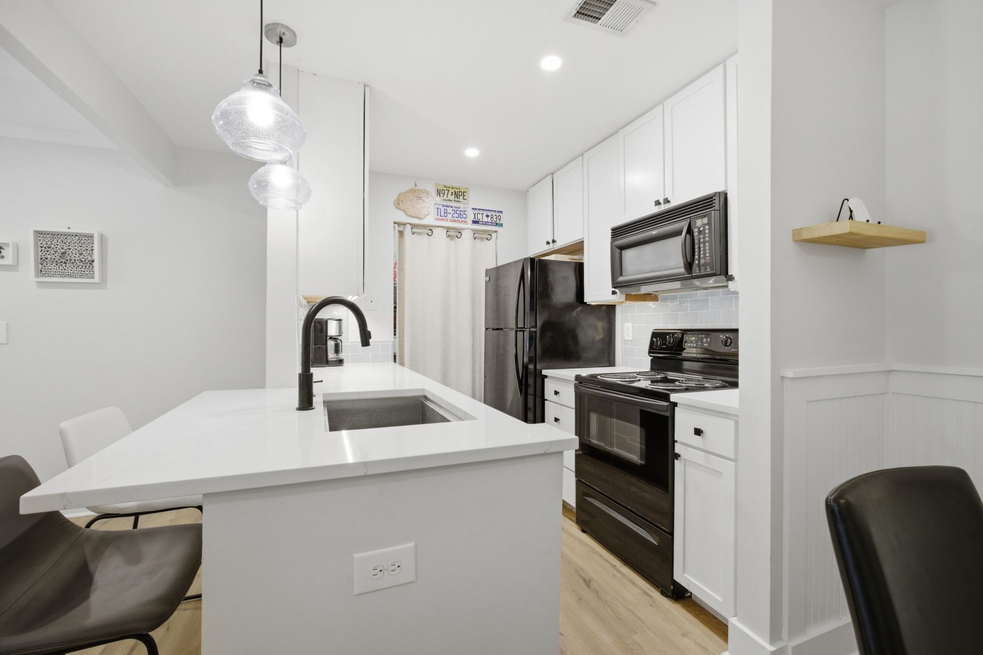 272 Alexandra Drive Photo 13