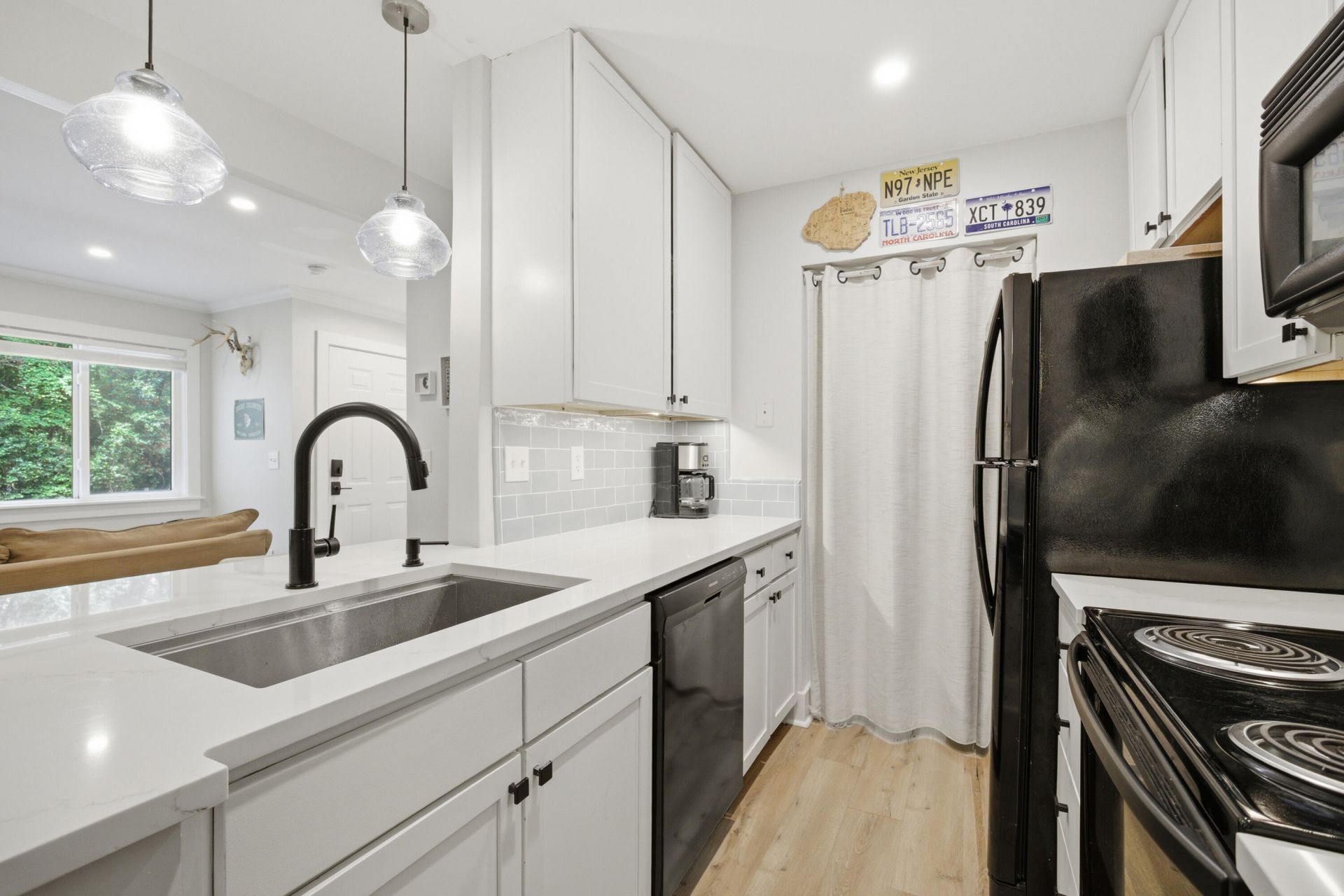 272 Alexandra Drive Photo 19