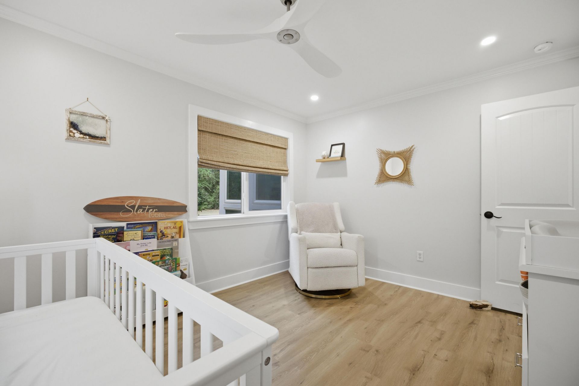 272 Alexandra Drive Photo 24