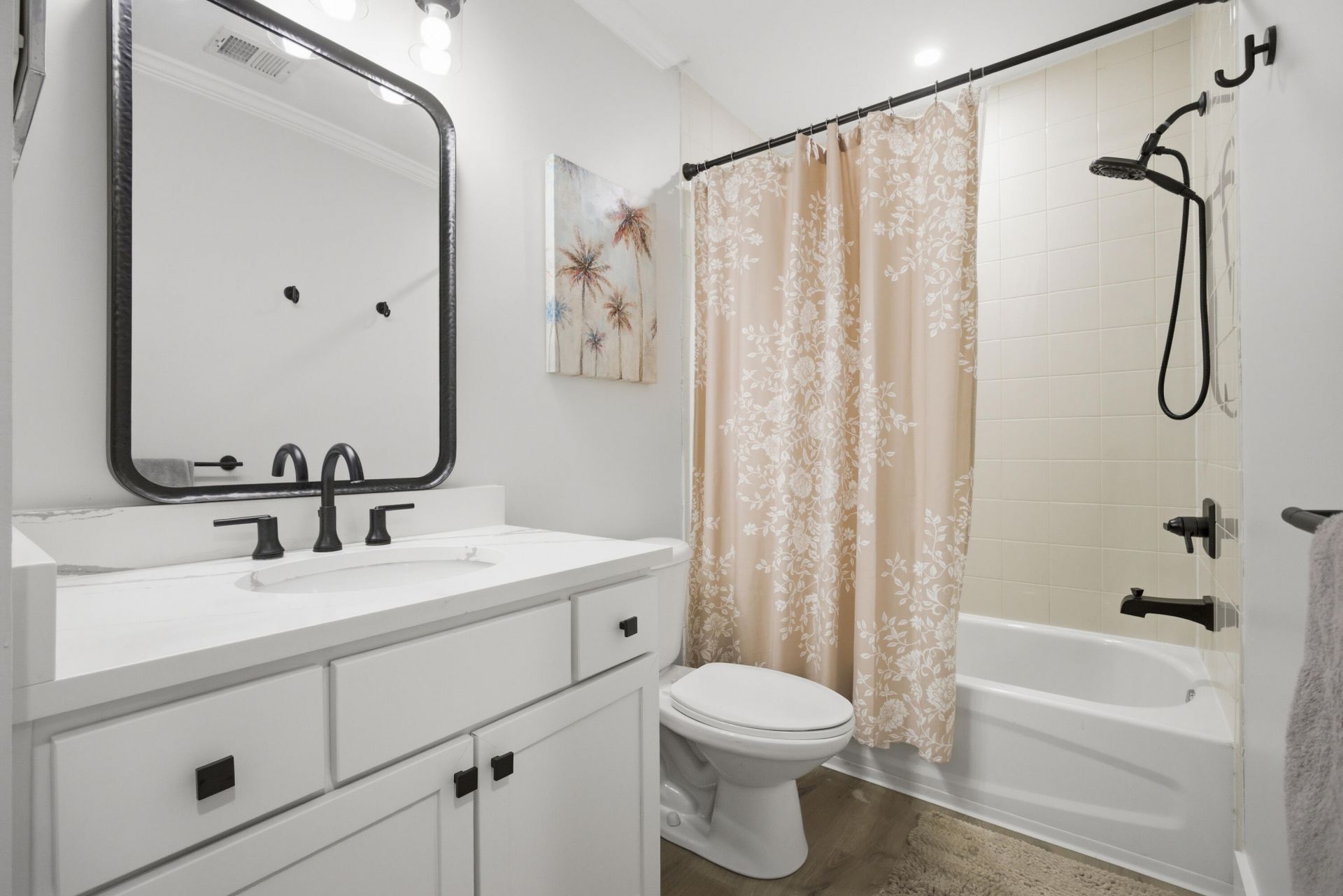 272 Alexandra Drive Photo 25
