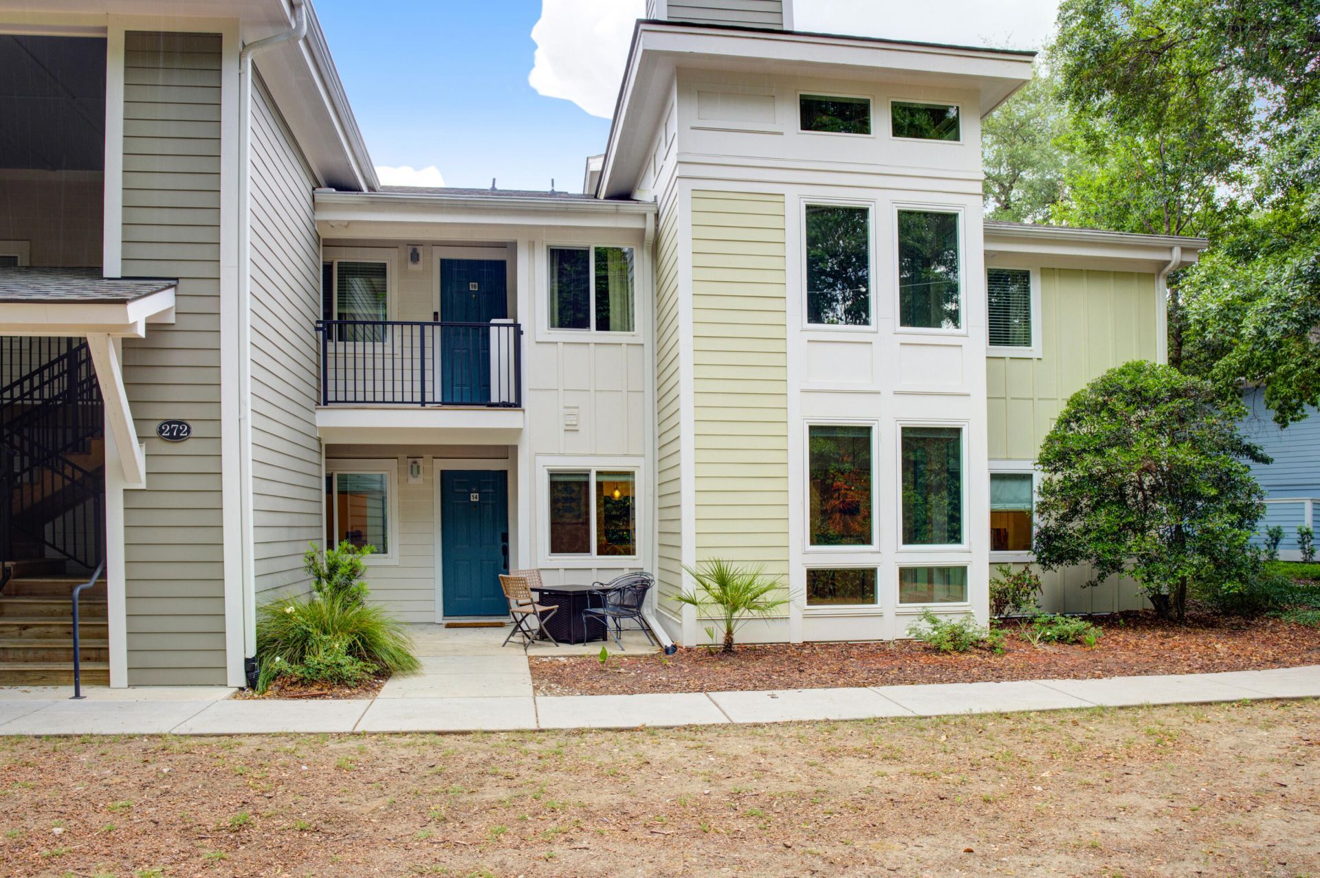 272 Alexandra Drive Photo 34