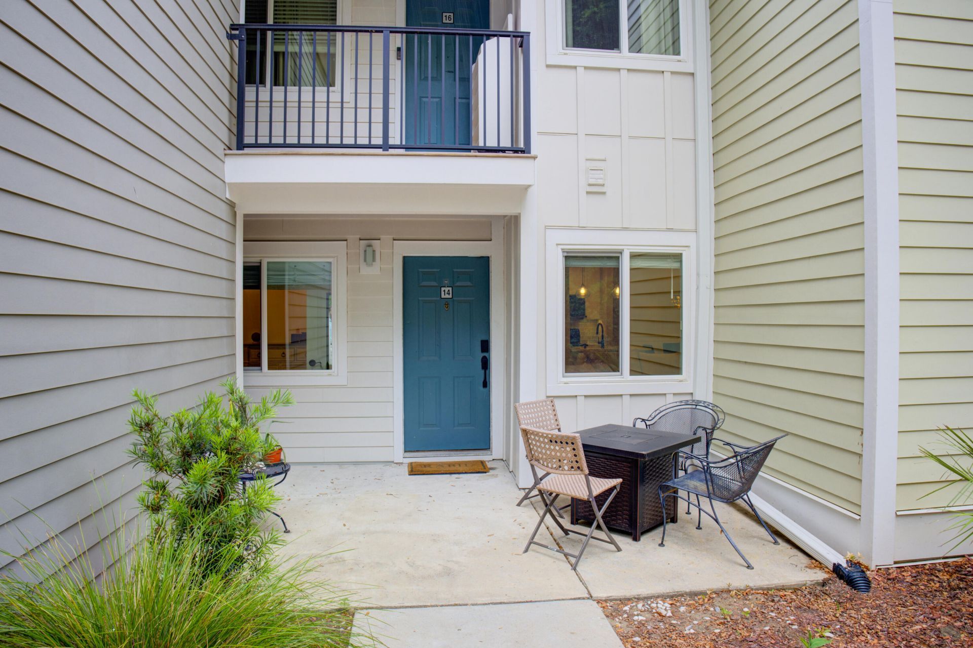 272 Alexandra Drive Photo 36
