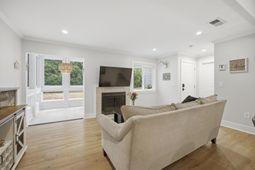 272 Alexandra Drive photo 4
