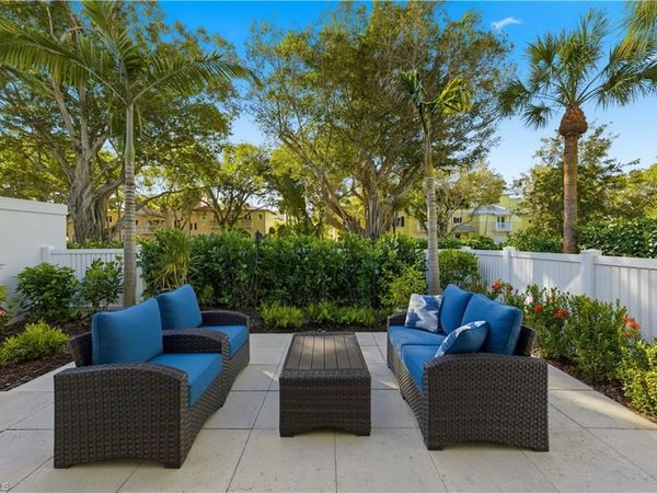 341 3rd AVE S, Unit 341, NAPLES, FL 34102