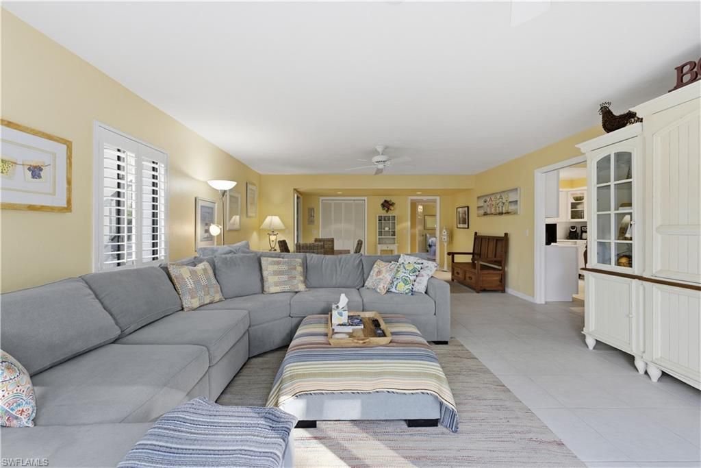 341 3rd Ave S, Unit 341, Naples, FL 34102 Photo