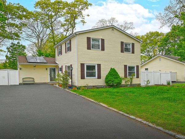 12 Sims Street, Patchogue, NY 11772